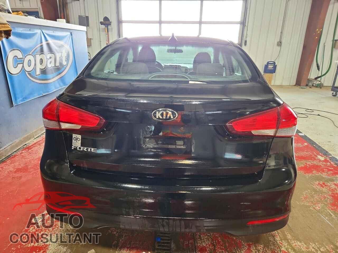 KIA FORTE 2017 - 3KPFK4A76HE038164