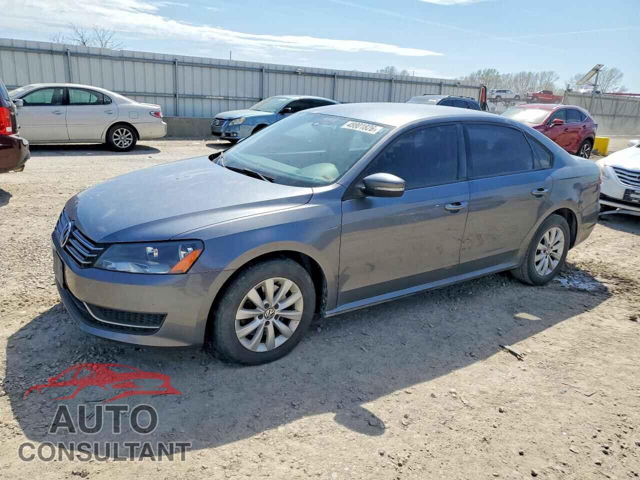 VOLKSWAGEN PASSAT 2013 - 1VWAH7A3XDC088149
