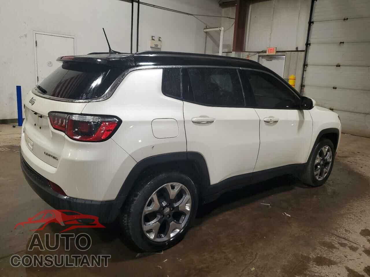 JEEP COMPASS 2018 - 3C4NJDCBXJT222508