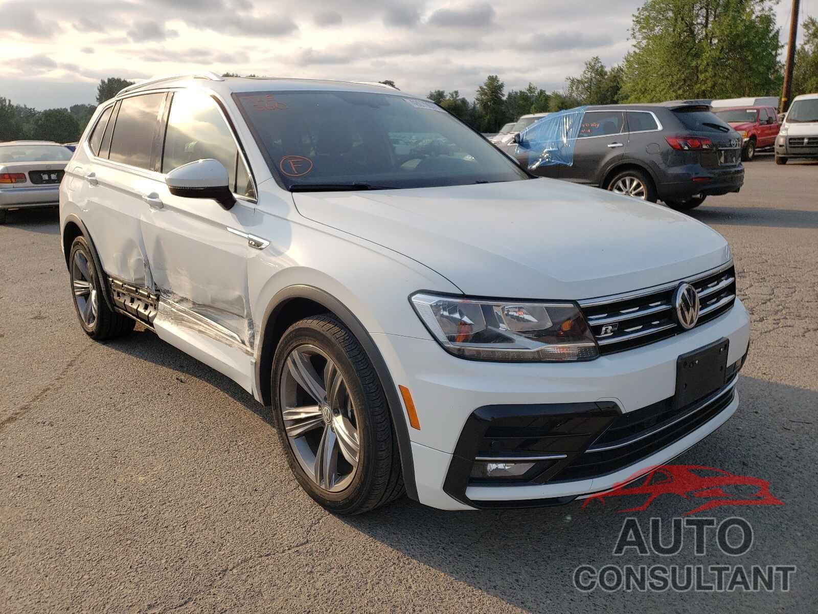 VOLKSWAGEN TIGUAN 2018 - 3VV2B7AXXJM209415