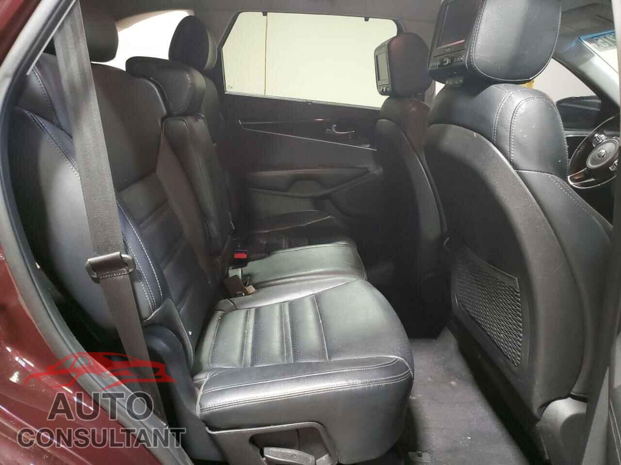 KIA SORENTO 2017 - 5XYPHDA17HG217413
