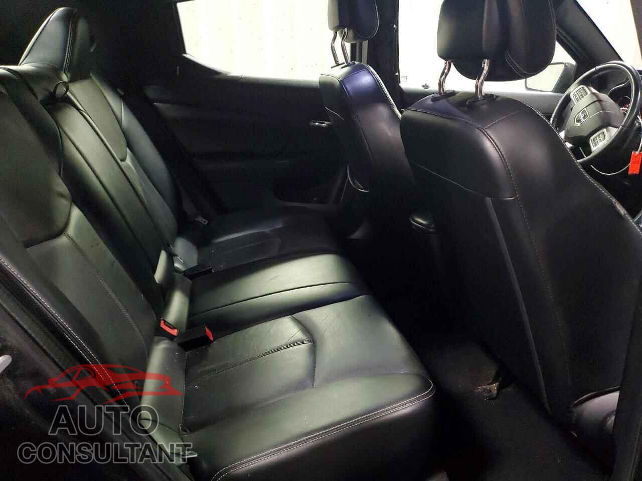 DODGE AVENGER 2013 - 1C3CDZCB2DN715717