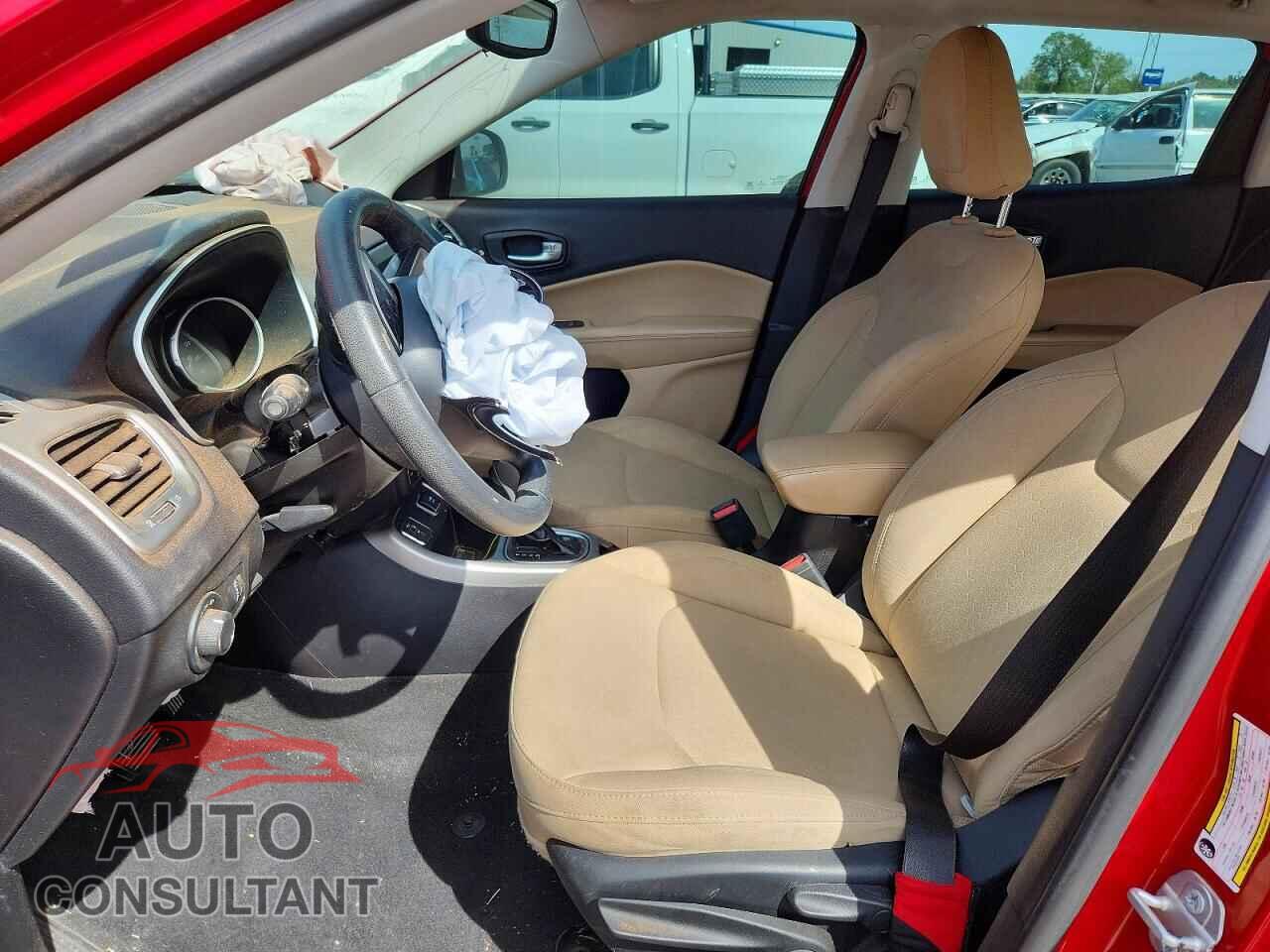 JEEP COMPASS 2019 - 3C4NJCAB0KT652420