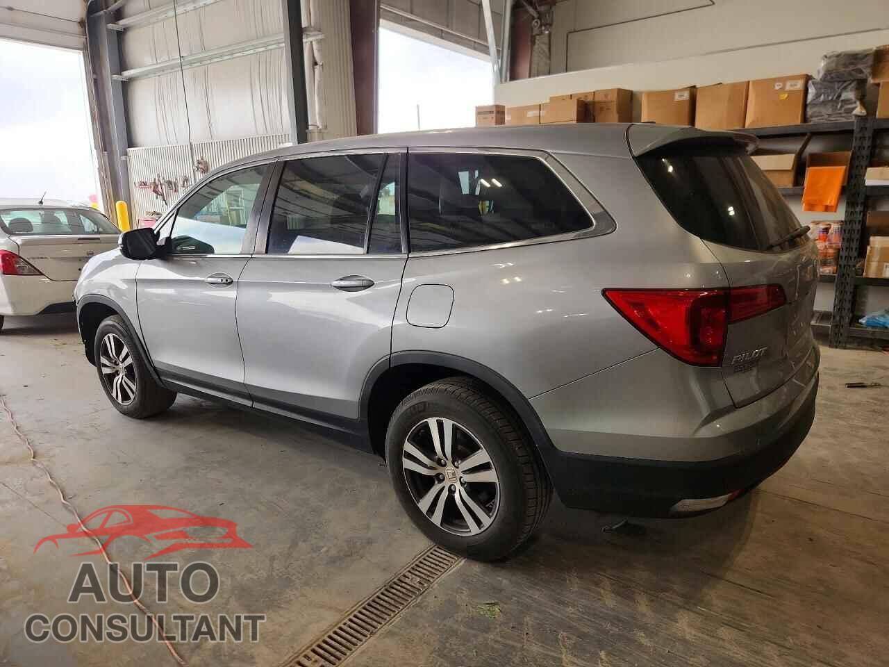 HONDA PILOT 2017 - 5FNYF5H51HB047422