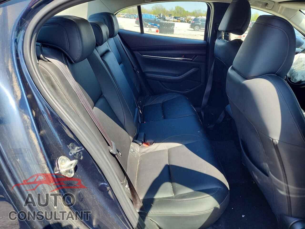 MAZDA 3 2021 - JM1BPACL6M1320066