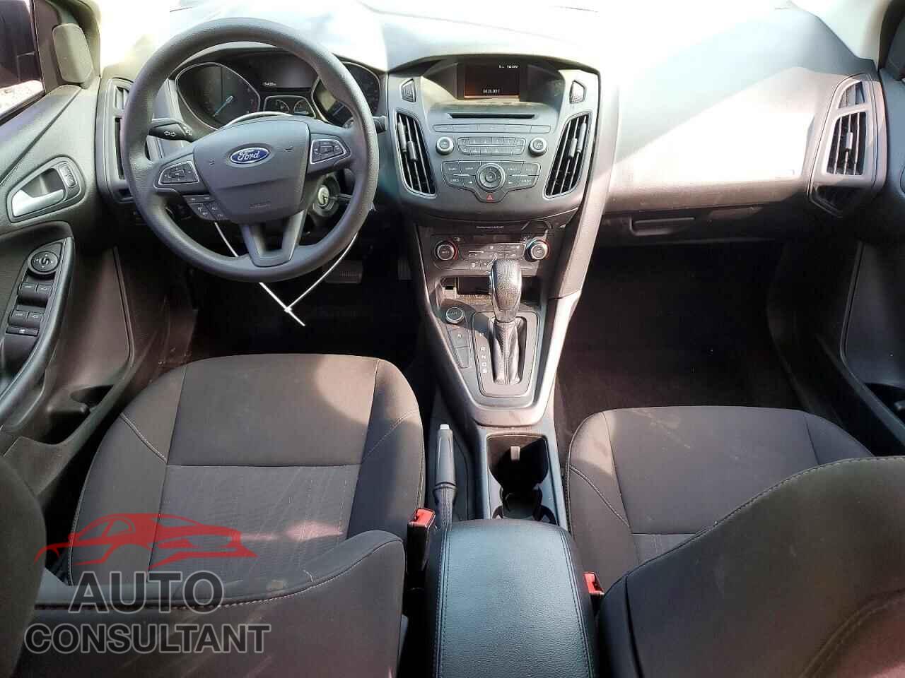 FORD FOCUS 2017 - 1FADP3FE5HL290026