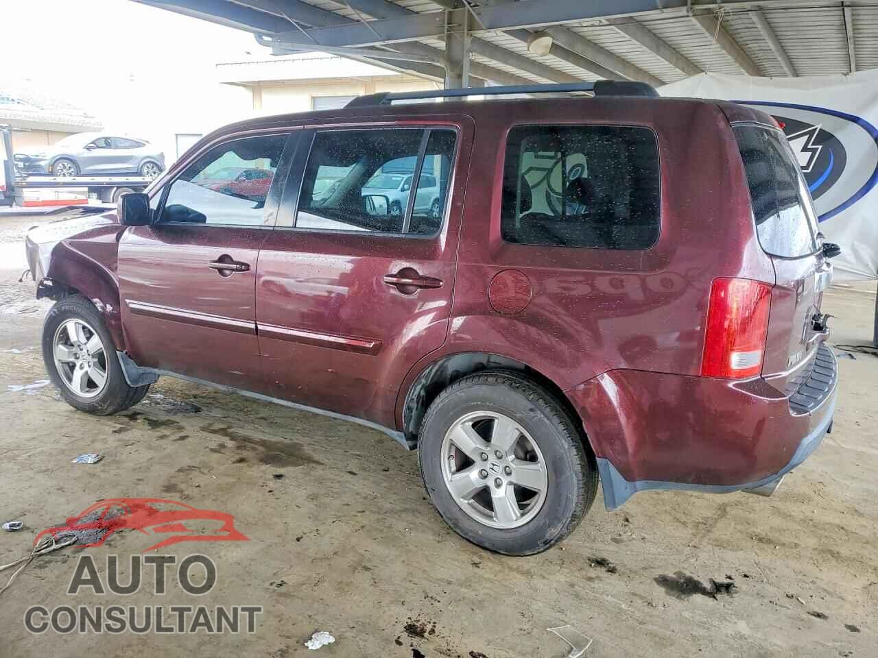HONDA PILOT 2011 - 5FNYF4H4XBB090259