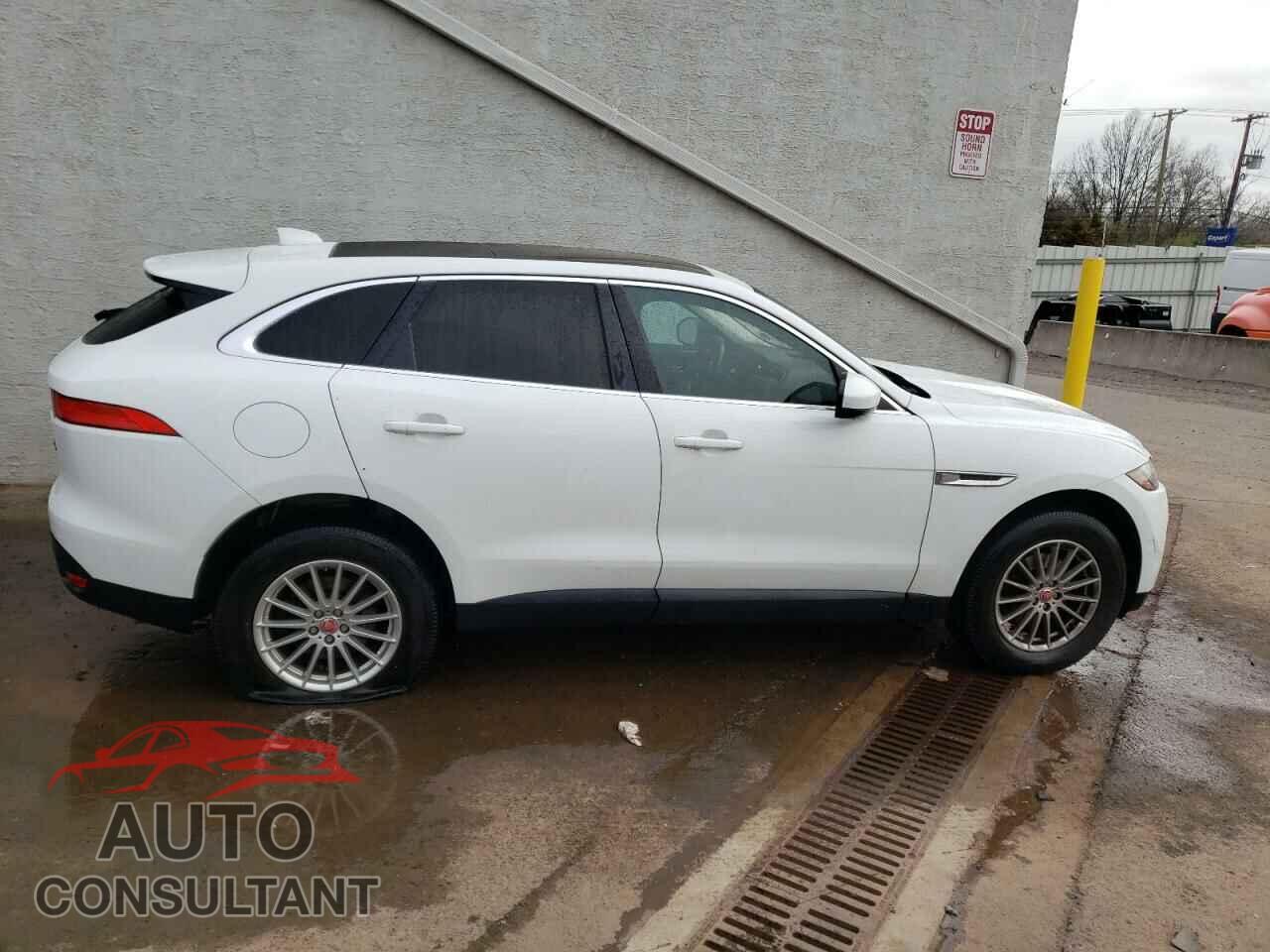 JAGUAR F-PACE 2019 - SADCS2FX9KA392565