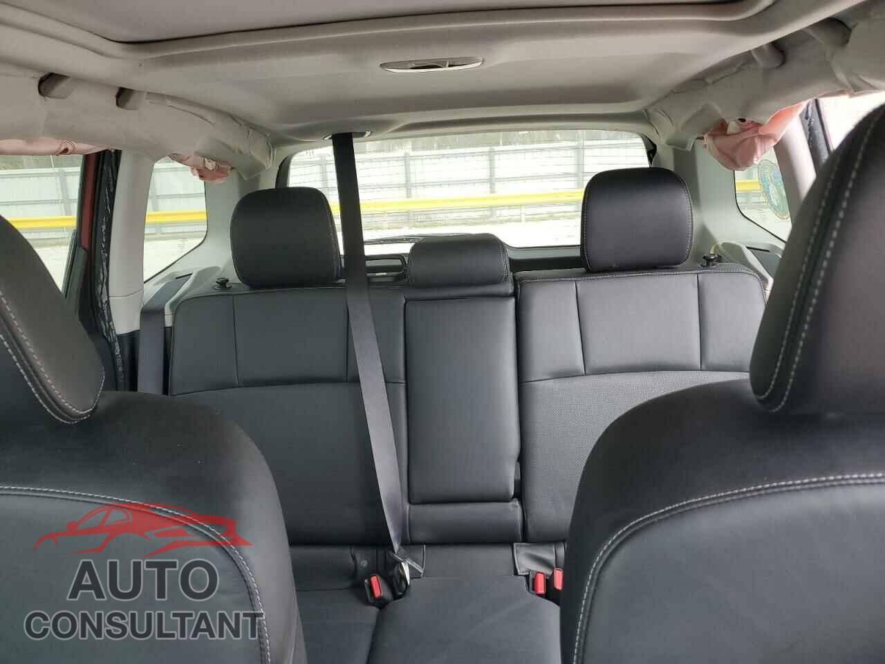 SUBARU FORESTER 2014 - JF2SJGMC7EH537557