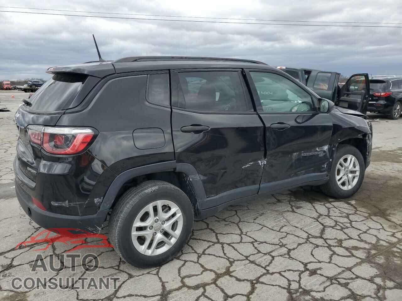 JEEP COMPASS 2018 - 3C4NJDAB6JT328411