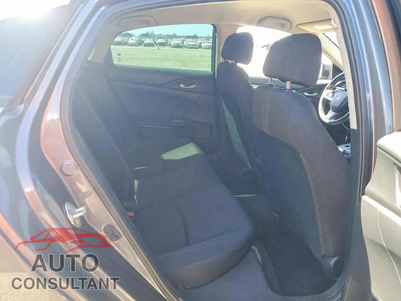 HONDA CIVIC 2017 - 2HGFC2F55HH550352