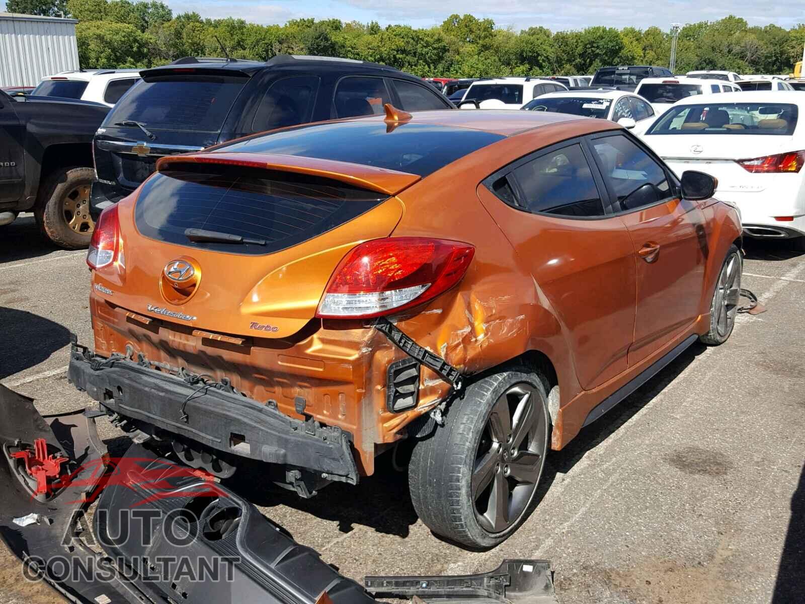 HYUNDAI VELOSTER 2015 - KMHTC6AE0FU237229