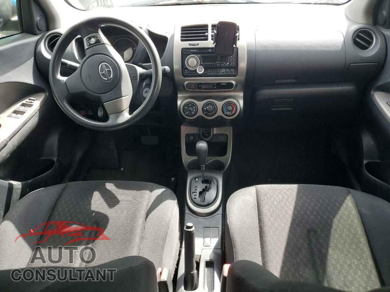 TOYOTA SCION 2011 - JTKKU4B40B1015155