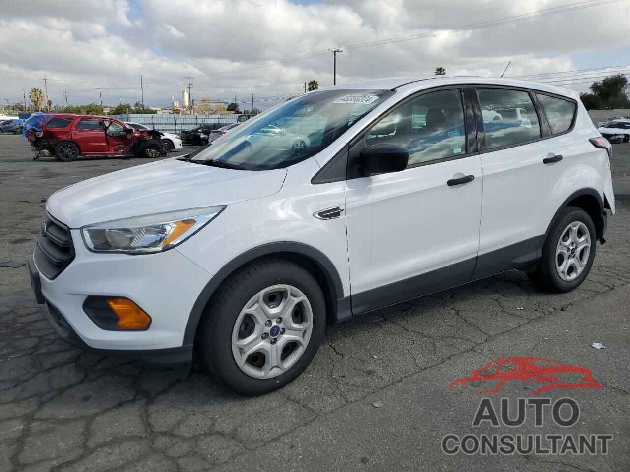 FORD ESCAPE 2017 - 1FMCU0F74HUC38794