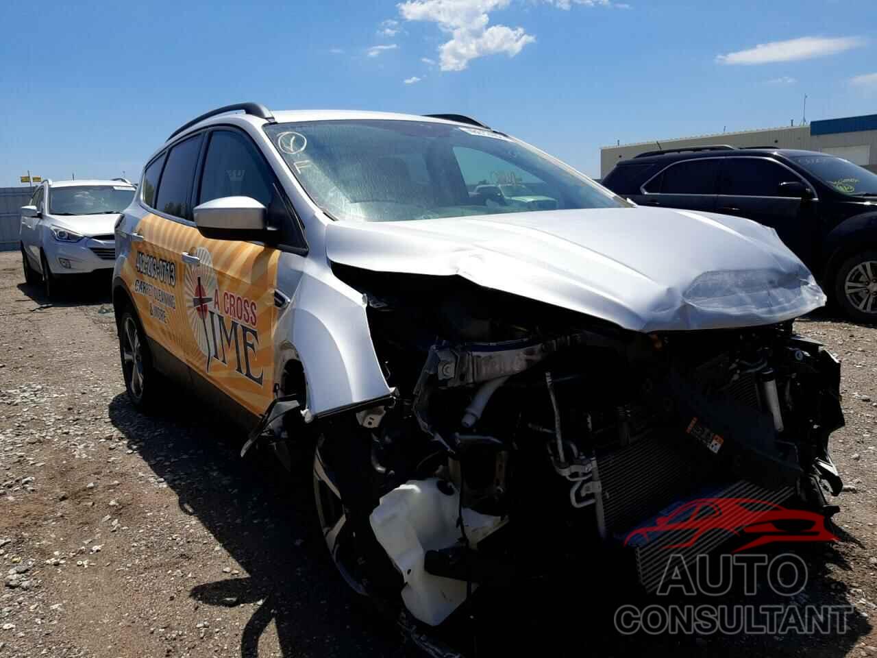 FORD ESCAPE 2017 - 1FMCU9G96HUD53272