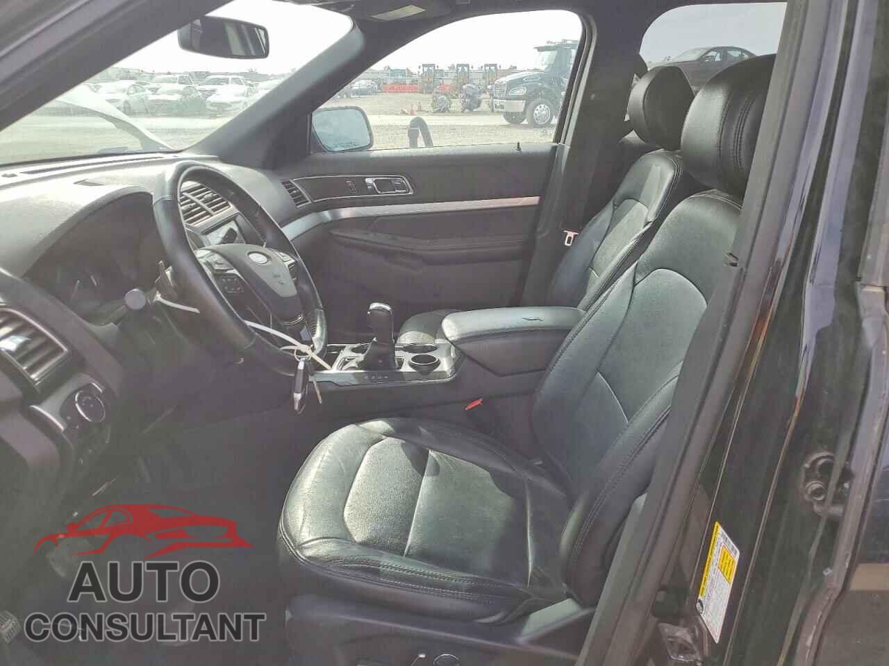FORD EXPLORER 2017 - 1FM5K7DH0HGE11907