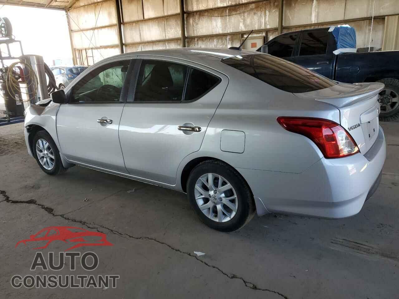 NISSAN VERSA 2017 - 3N1CN7AP1HL834038