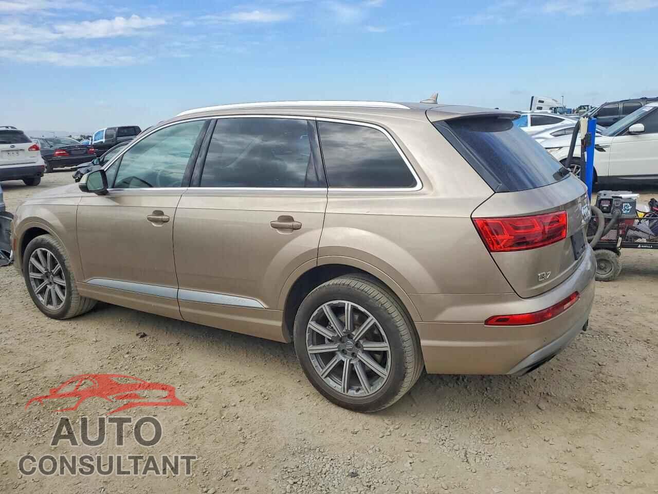 AUDI Q7 2018 - WA1LAAF78JD020053