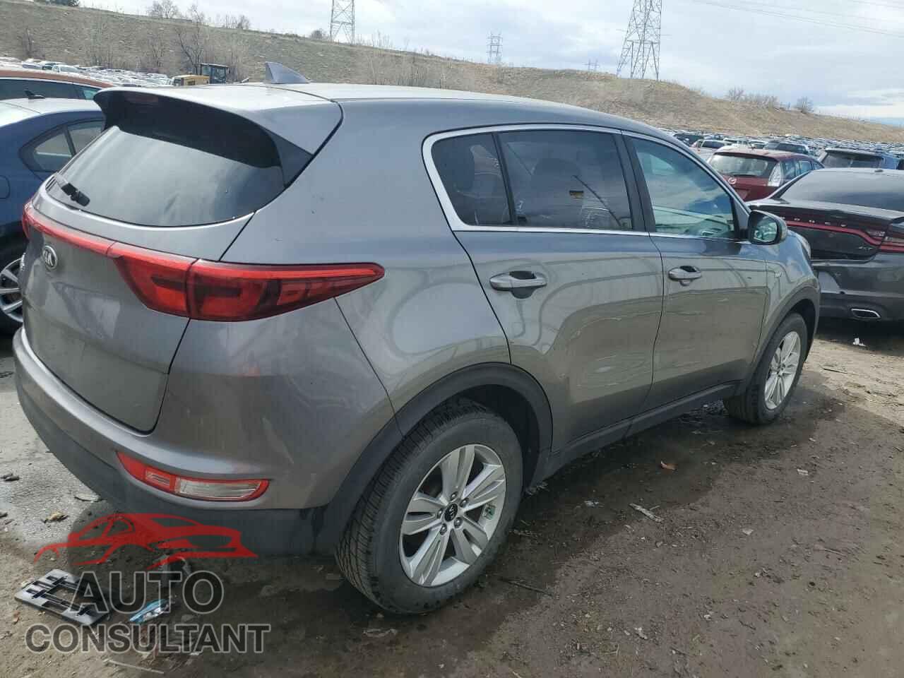 KIA SPORTAGE 2017 - KNDPMCAC8H7275079