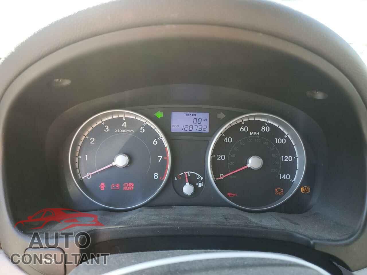 HYUNDAI ACCENT 2011 - KMHCN4AC8BU620360