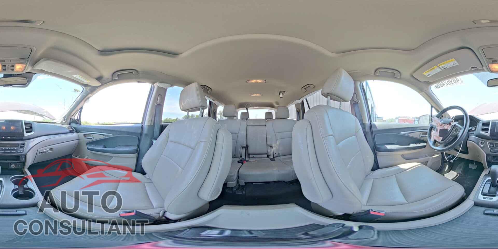 HONDA PILOT 2018 - 5FNYF6H67JB047834