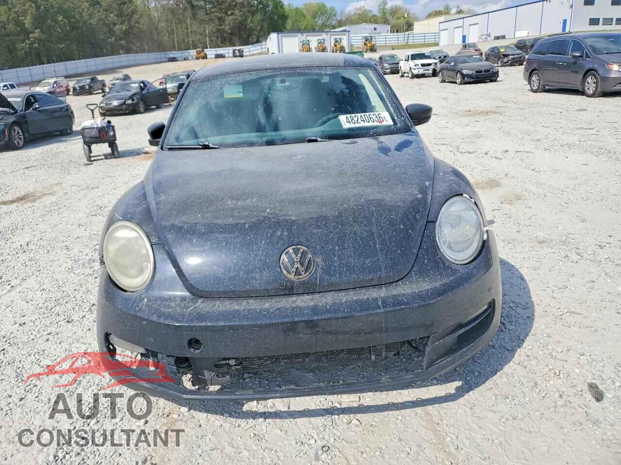 VOLKSWAGEN BEETLE 2014 - 3VWF17AT7EM643620