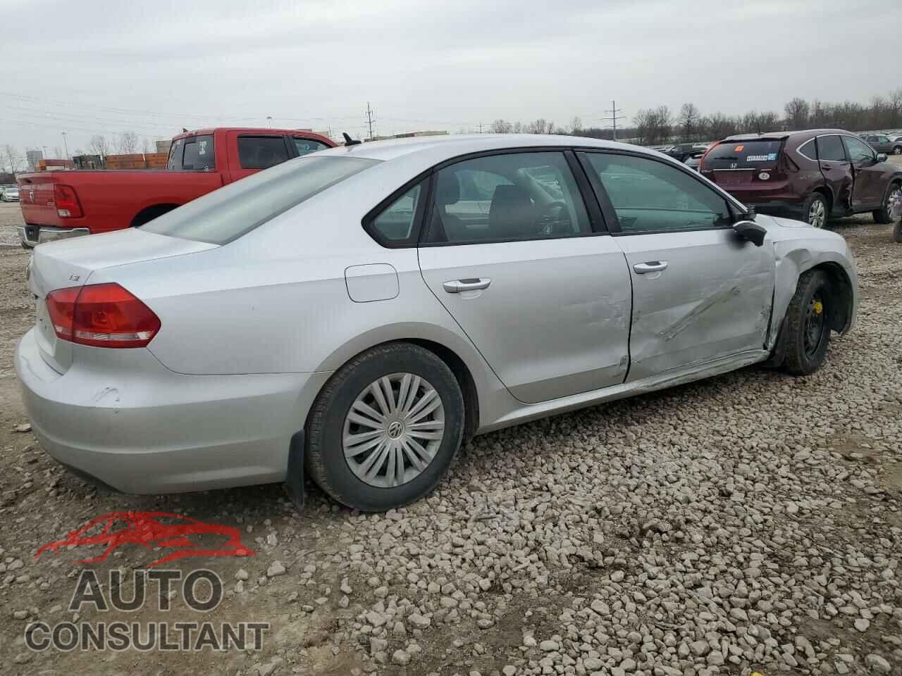 VOLKSWAGEN PASSAT 2014 - 1VWAT7A30EC071568