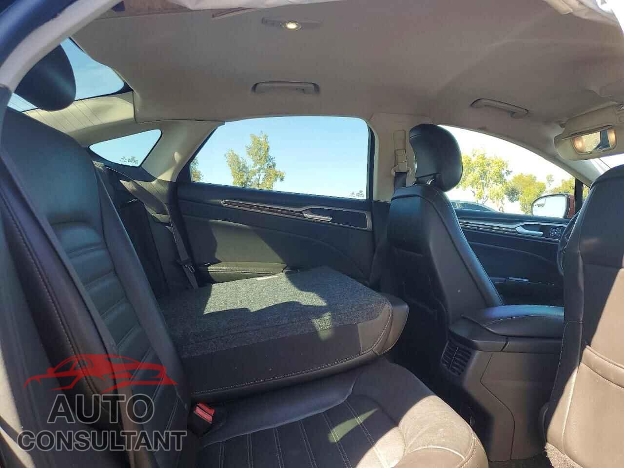 FORD FUSION 2013 - 3FA6P0HR6DR326552