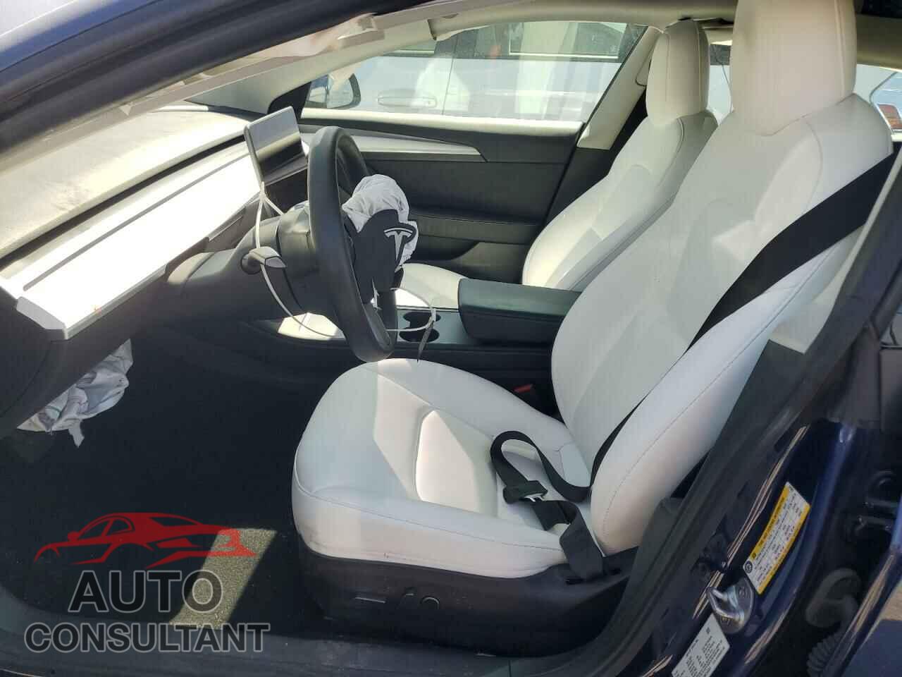 TESLA MODEL 3 2022 - 5YJ3E1EB2NF243381