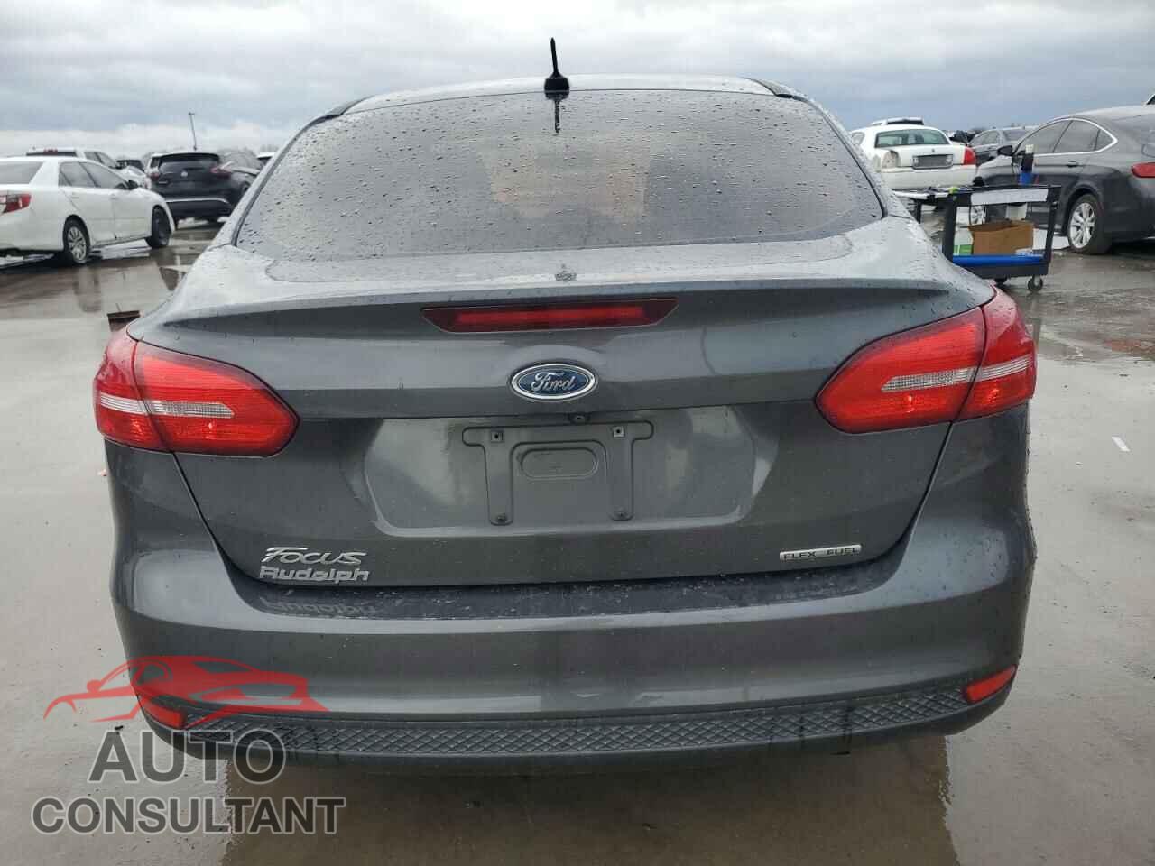 FORD FOCUS 2016 - 1FADP3E25GL395087