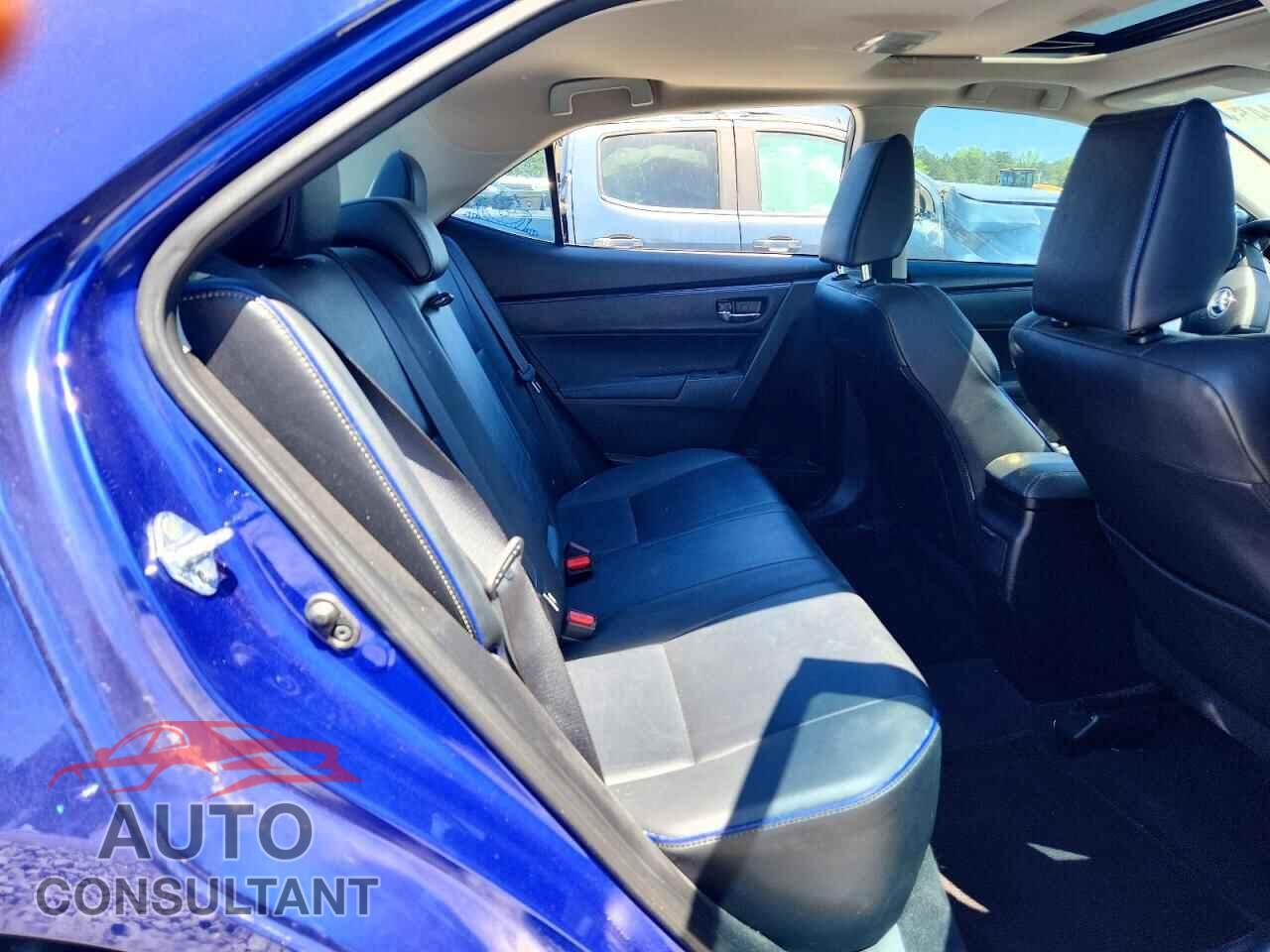 TOYOTA COROLLA 2017 - 5YFBURHE5HP679069