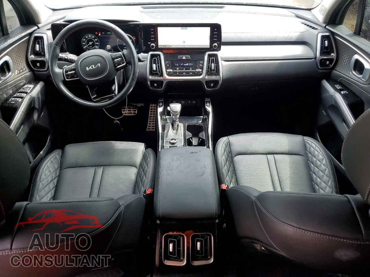 KIA SORENTO 2023 - 5XYRKDLF3PG172570