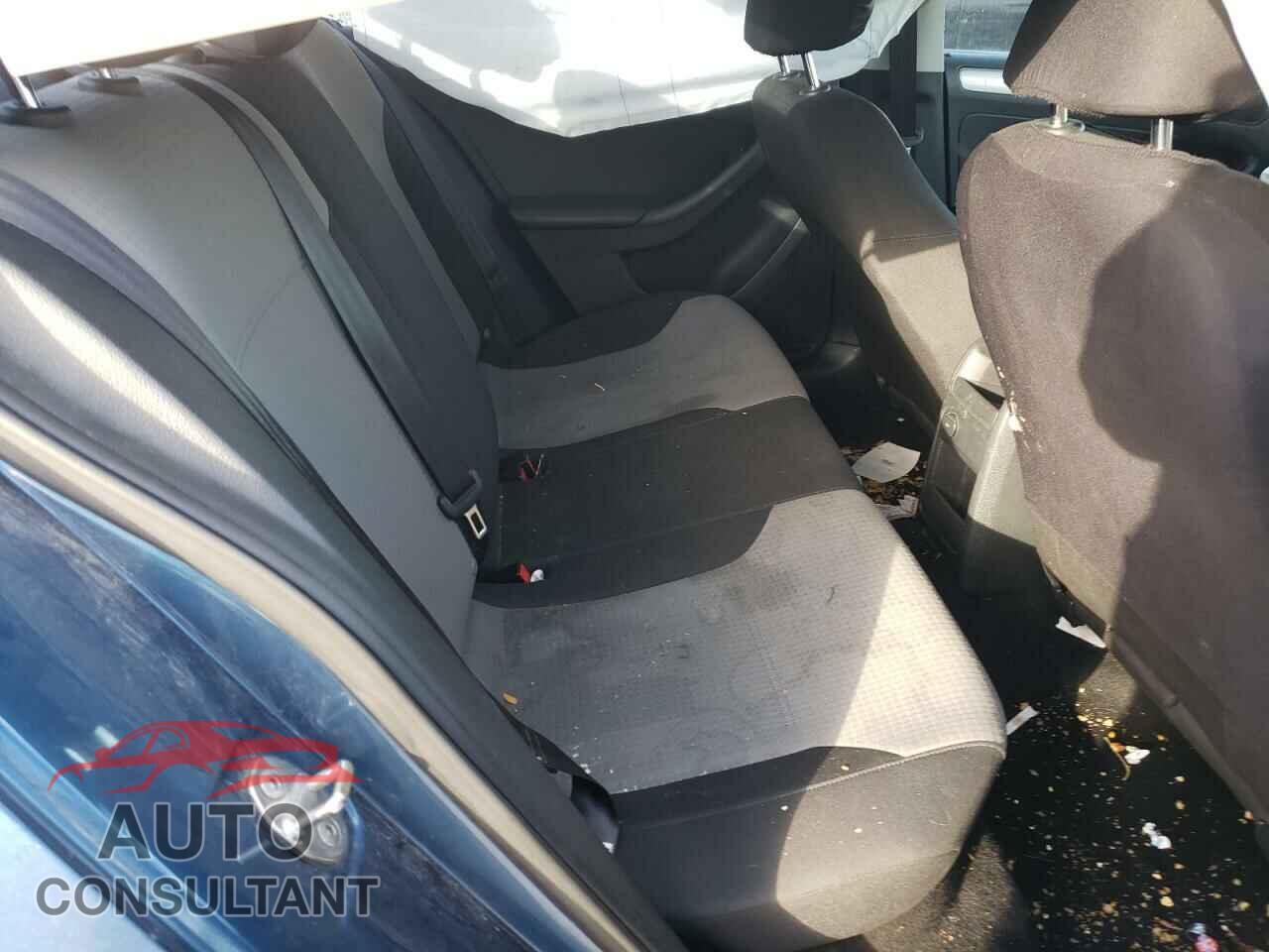 VOLKSWAGEN JETTA 2017 - 3VW2B7AJ5HM288140