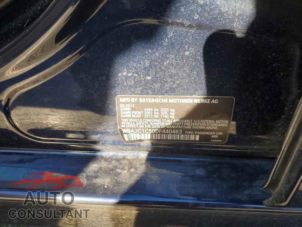 BMW 3 SERIES 2013 - WBA3C1C50DF440463