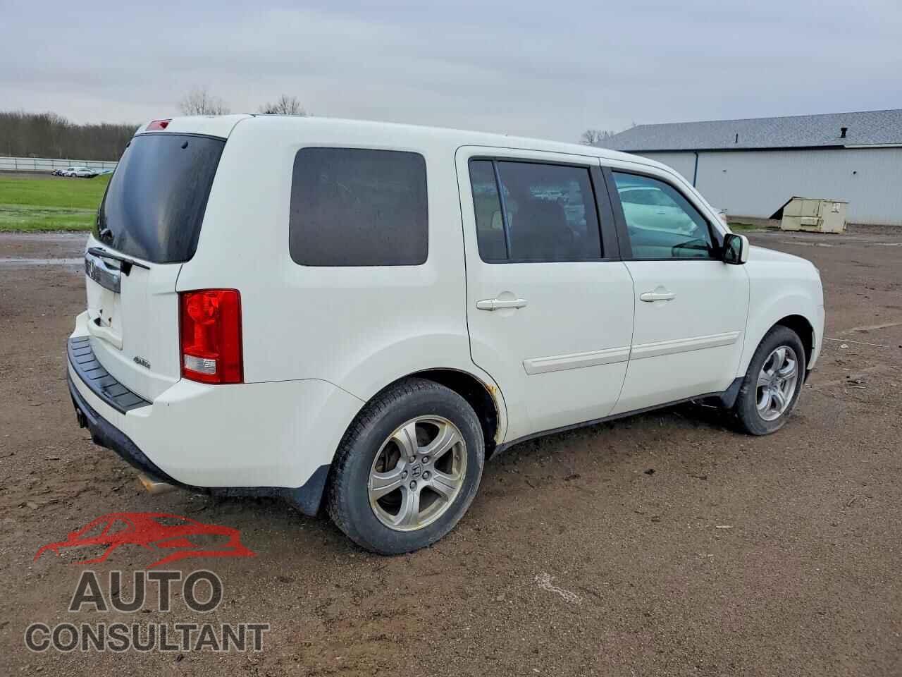 HONDA PILOT 2015 - 5FNYF4H77FB071930