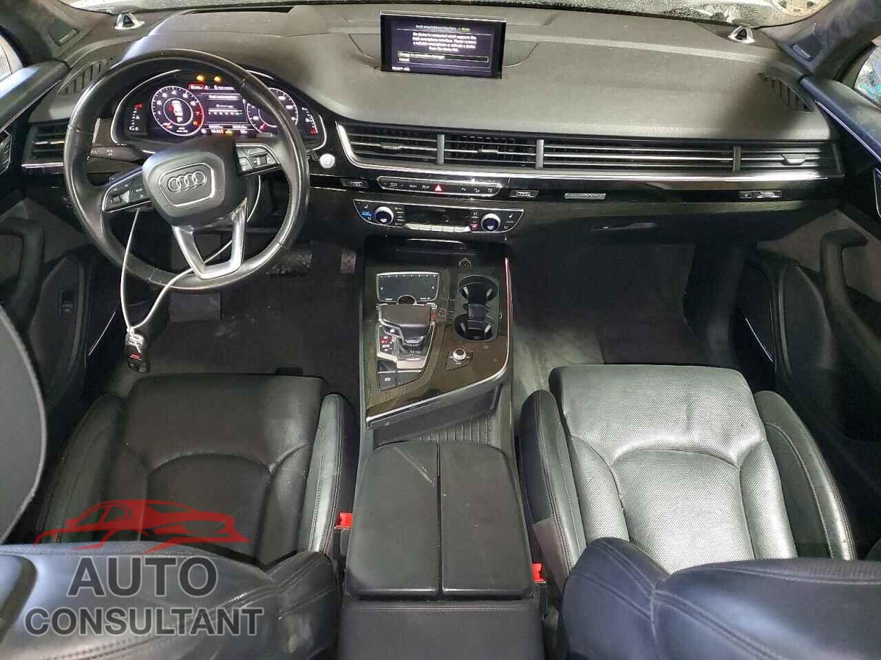 AUDI Q7 2017 - WA1VAAF77HD016532