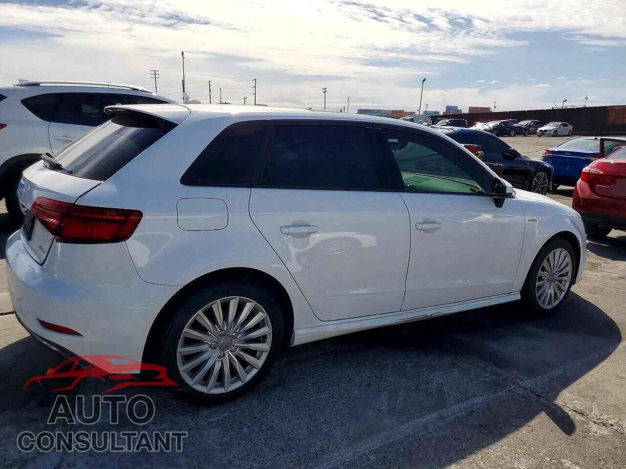 AUDI A3 2017 - WAUUPBFF3HA079137