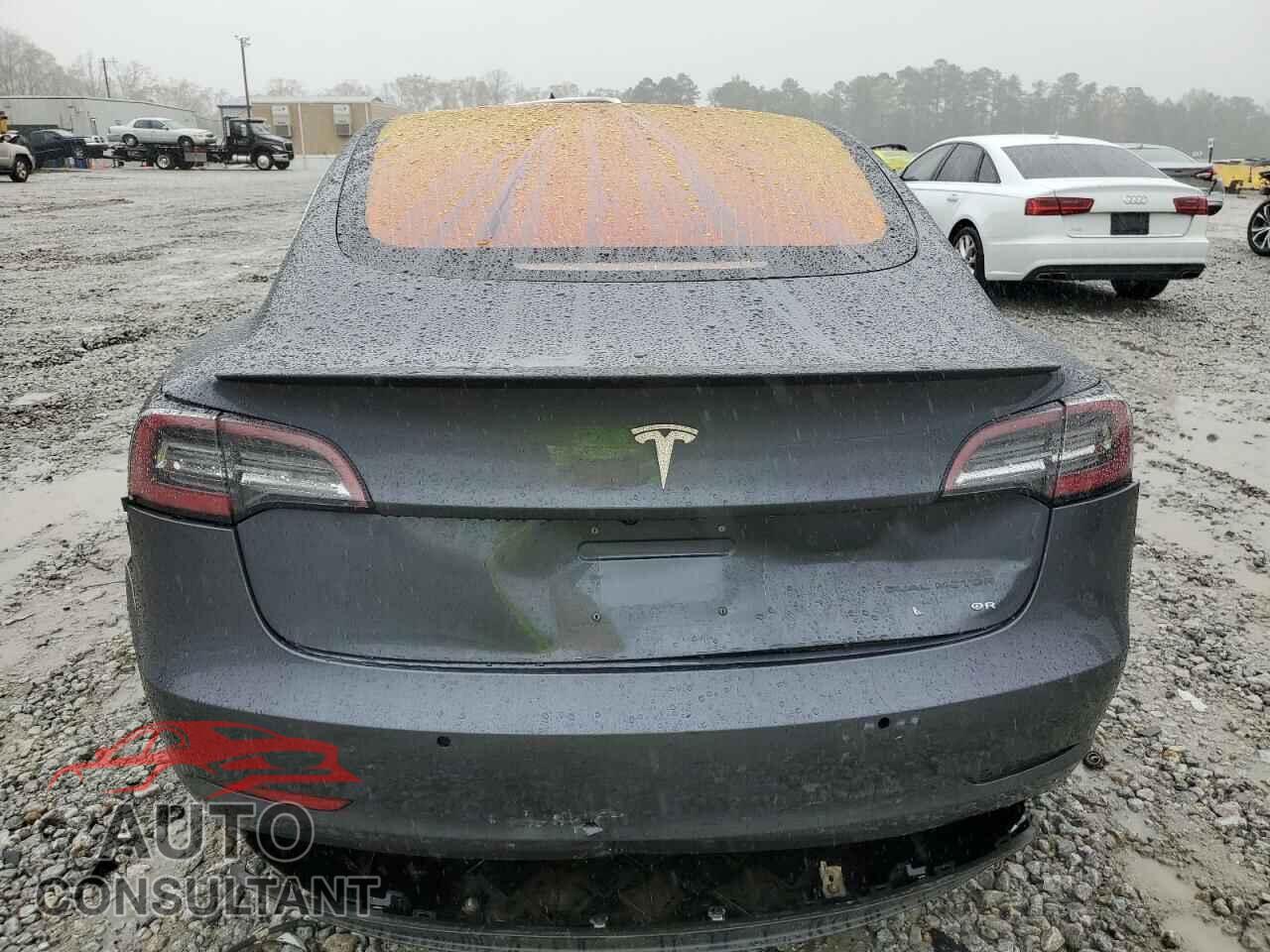 TESLA MODEL 3 2018 - 5YJ3E1EB0JF128580