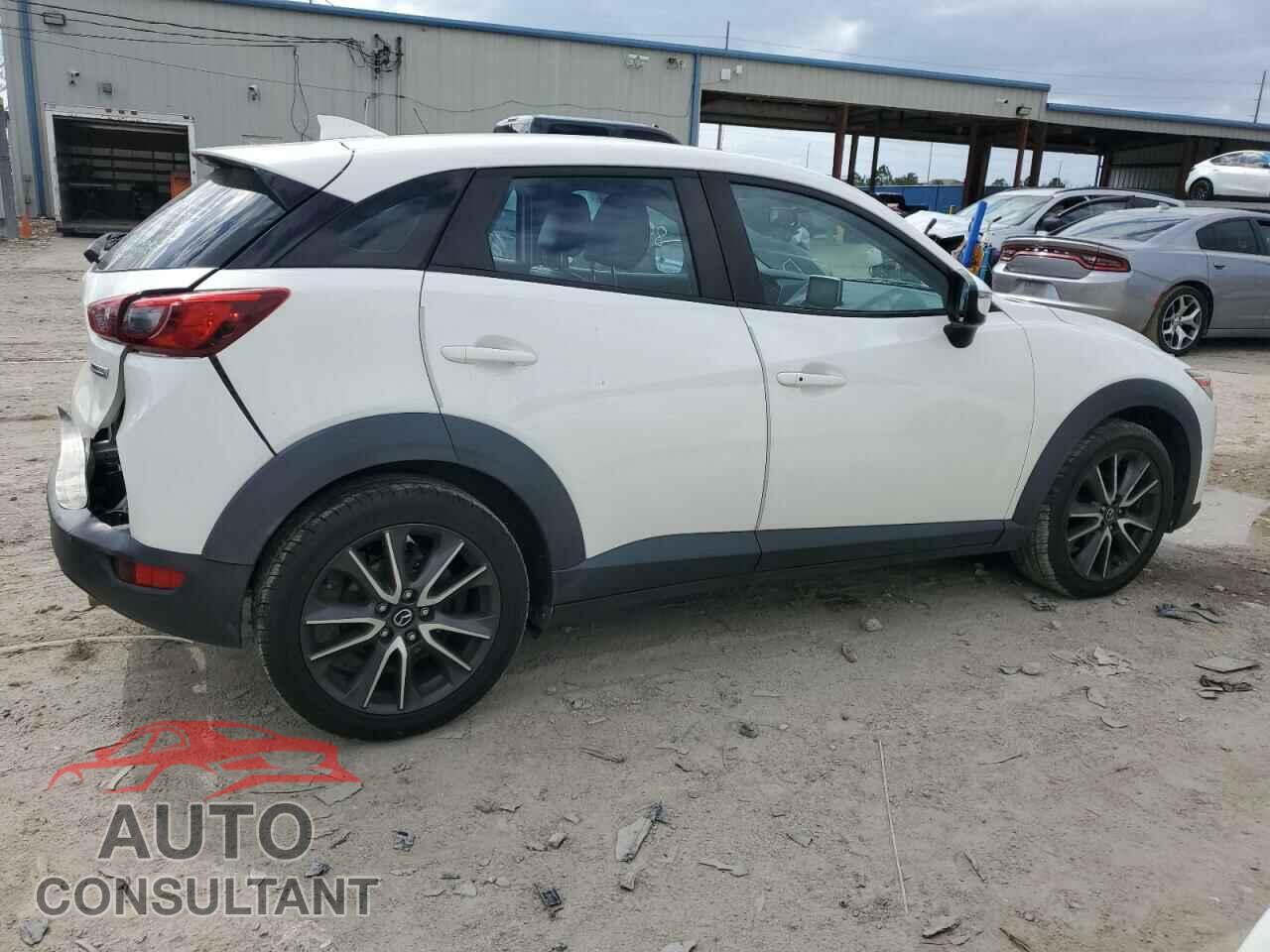 MAZDA CX-3 2017 - JM1DKDC76H0161699