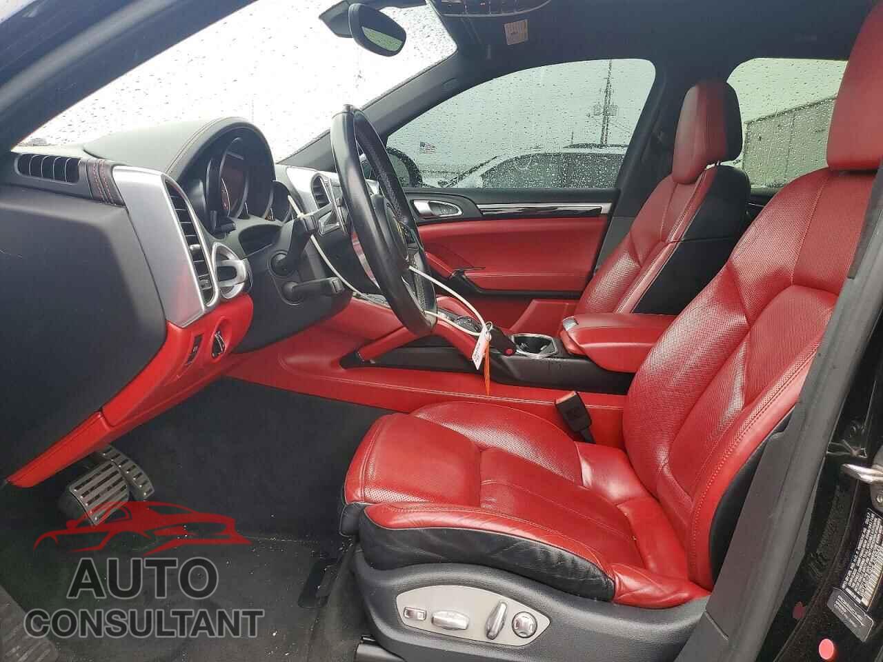 PORSCHE CAYENNE 2017 - WP1AB2A24HLA53545
