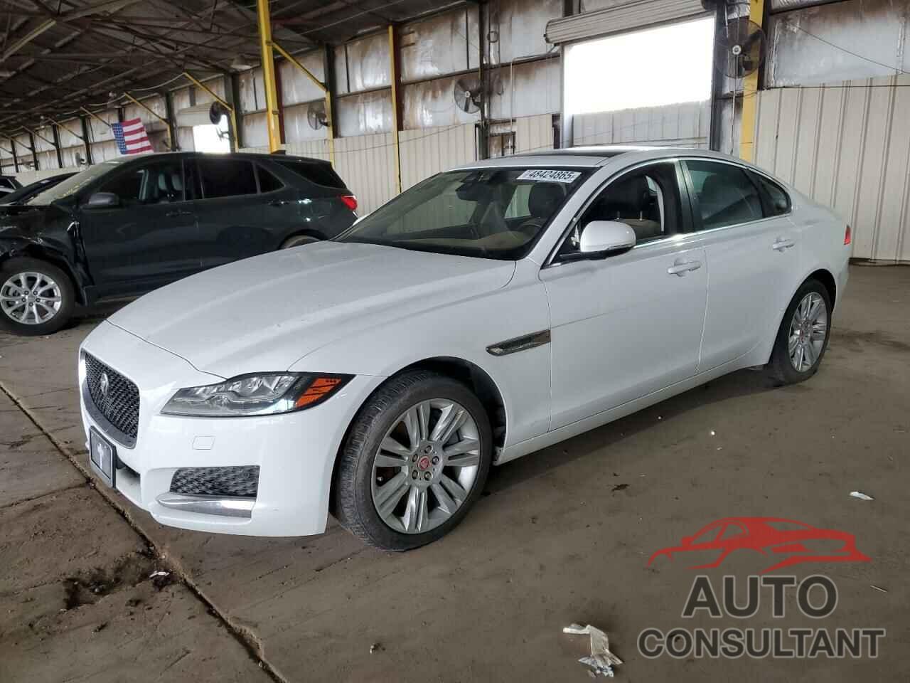 JAGUAR XF 2017 - SAJBD4BVXHCY35581