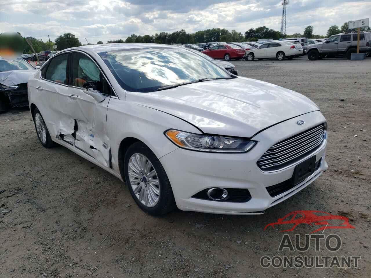 FORD FUSION 2016 - 3FA6P0PUXGR231020