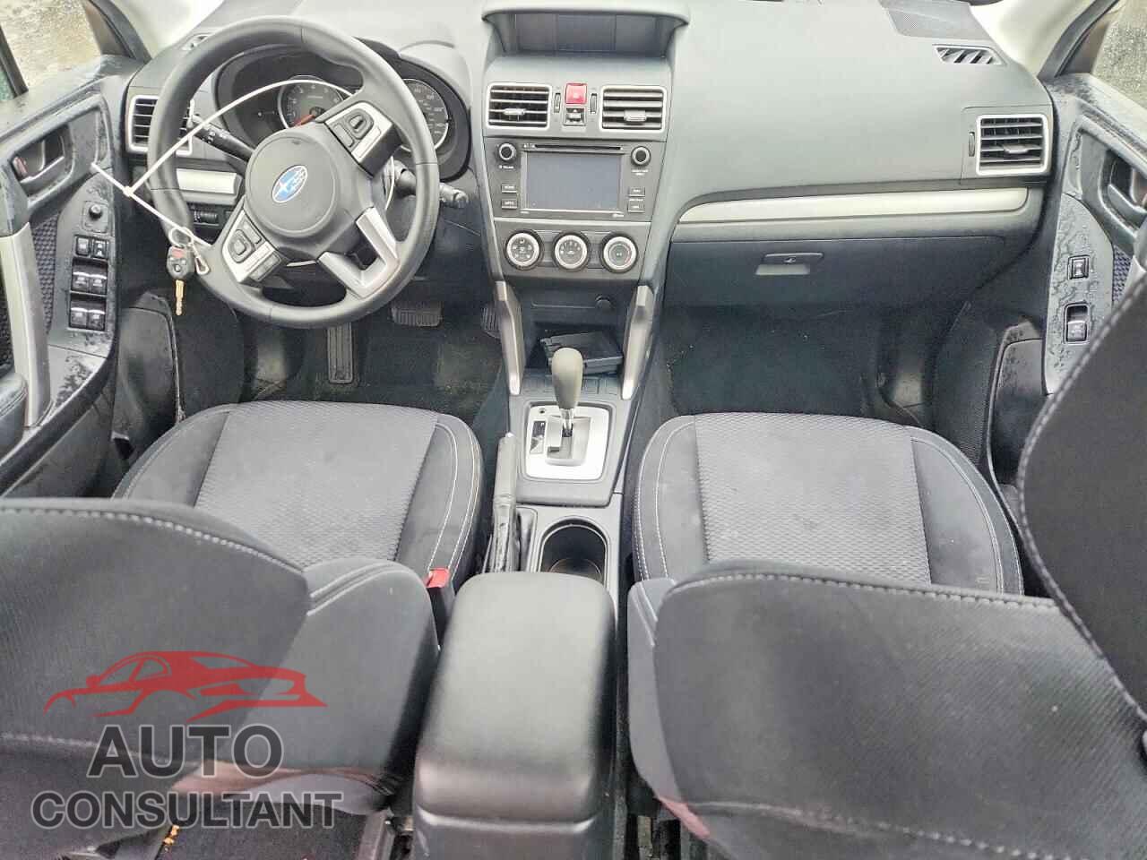 SUBARU FORESTER 2018 - JF2SJABC8JH442001