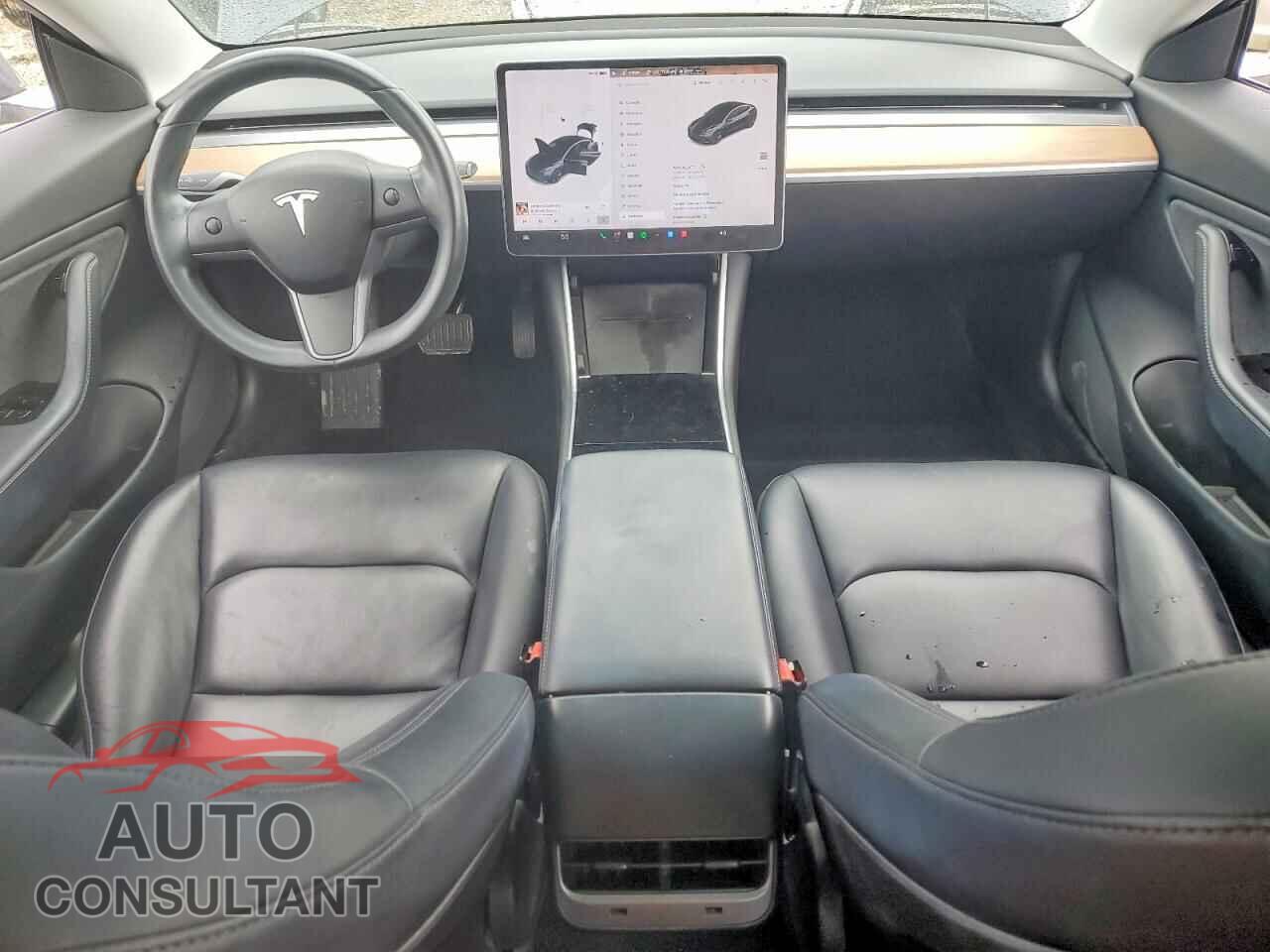 TESLA MODEL 3 2018 - 5YJ3E1EB1JF093290