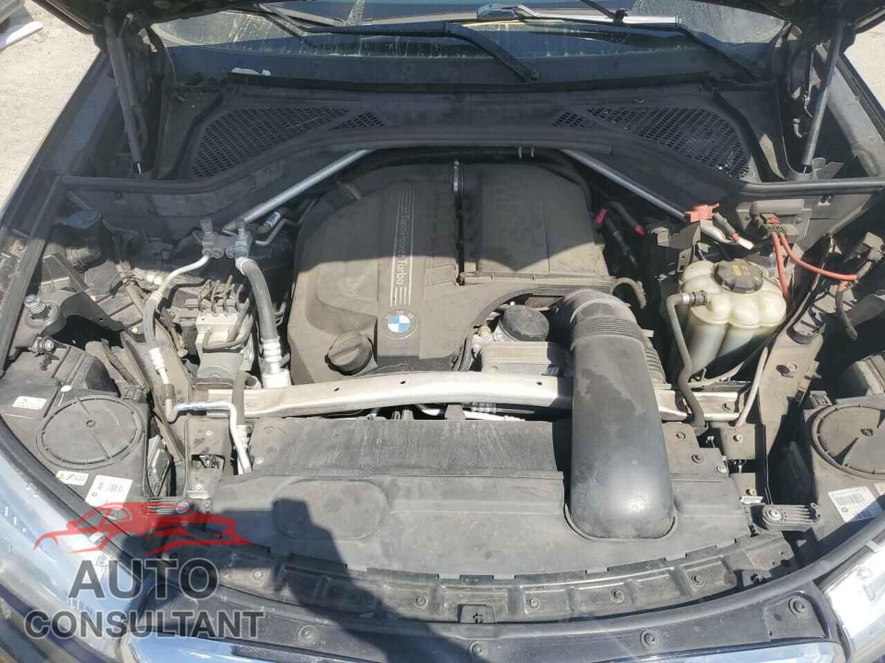 BMW X5 2017 - 5UXKR2C38H0X05624