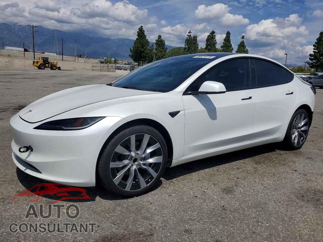 TESLA MODEL 3 2024 - 5YJ3E1EA7RF752671