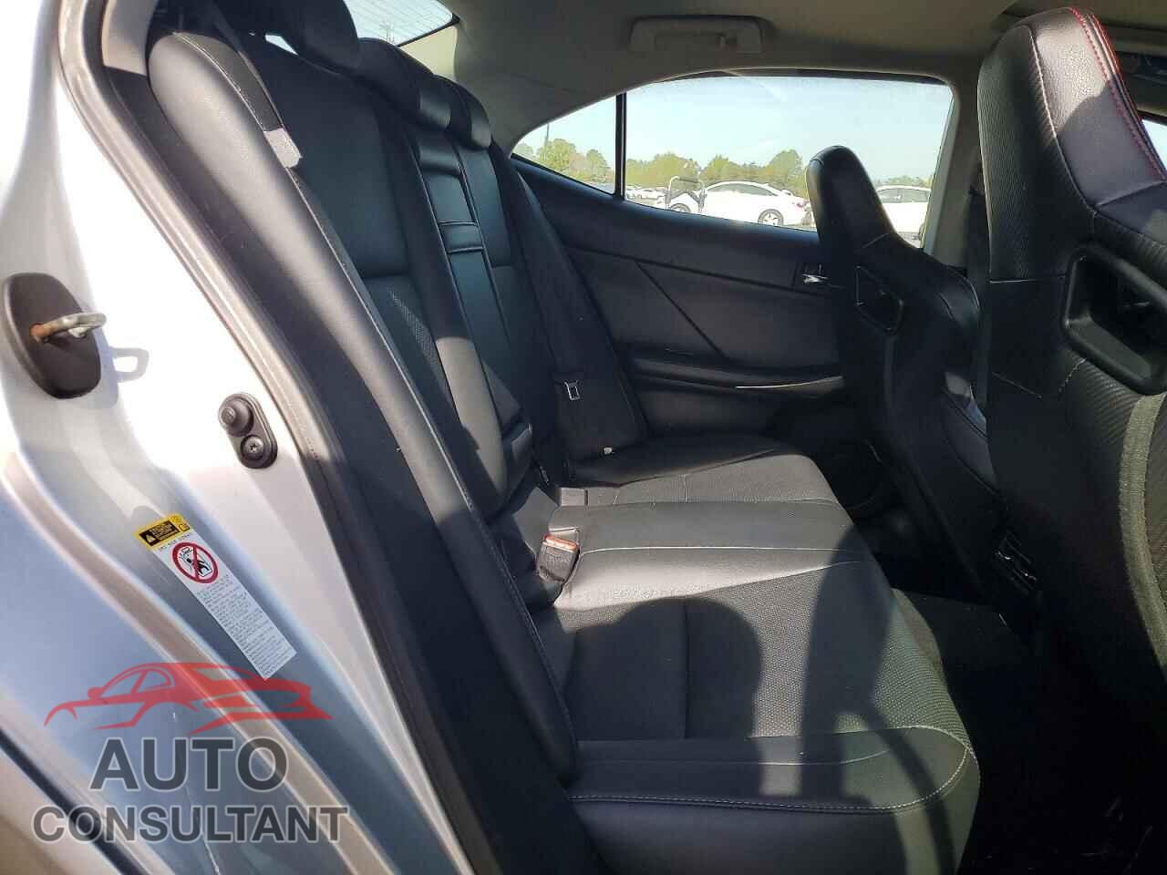 LEXUS IS 2014 - JTHCF1D20E5010422