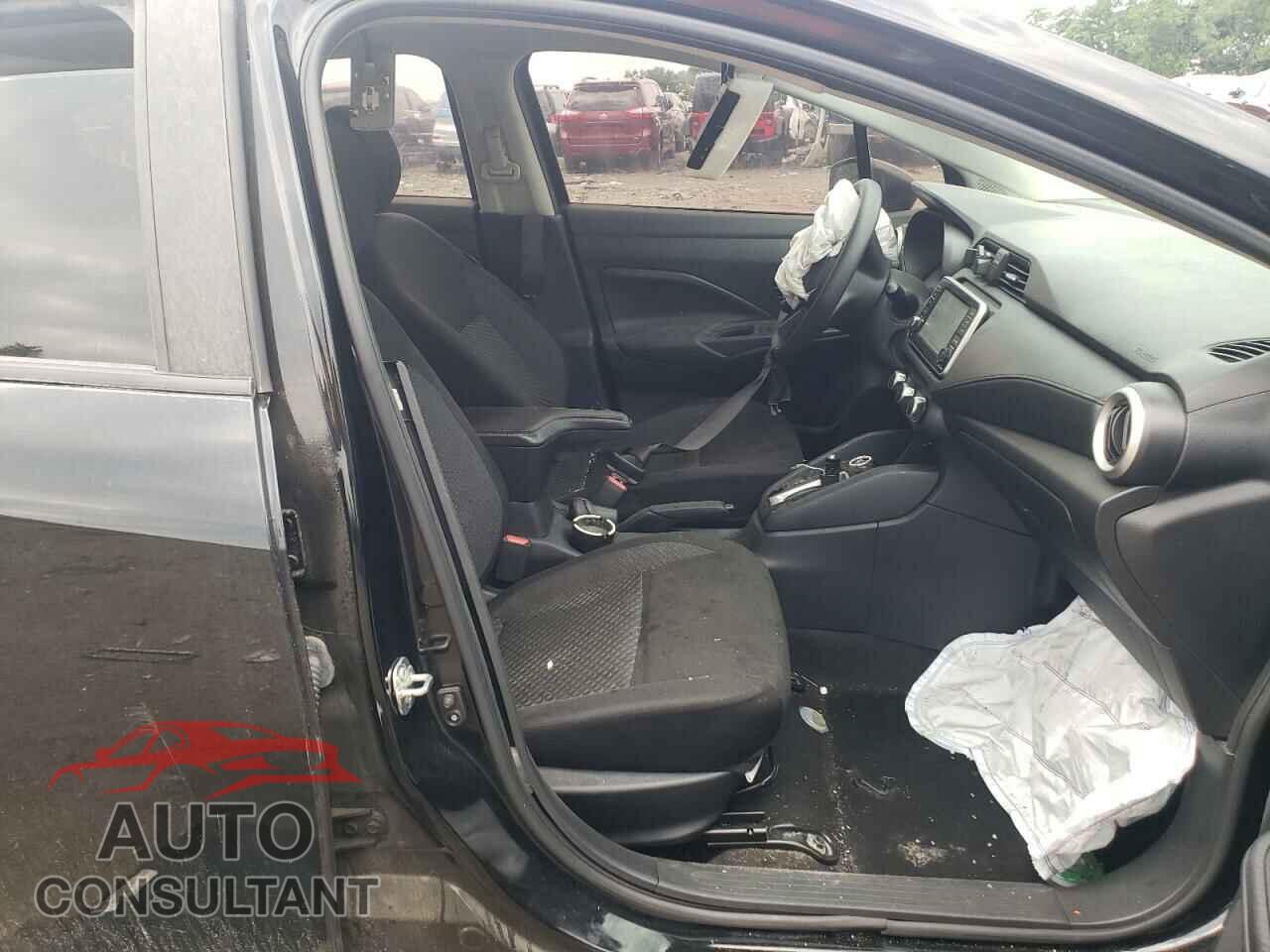 NISSAN VERSA 2020 - 3N1CN8DV8LL884167