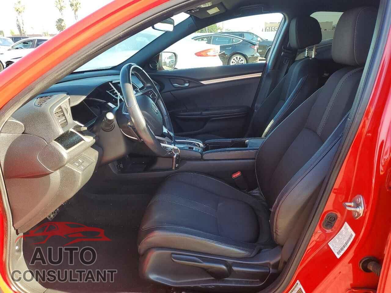 HONDA CIVIC 2019 - 2HGFC2F87KH520870
