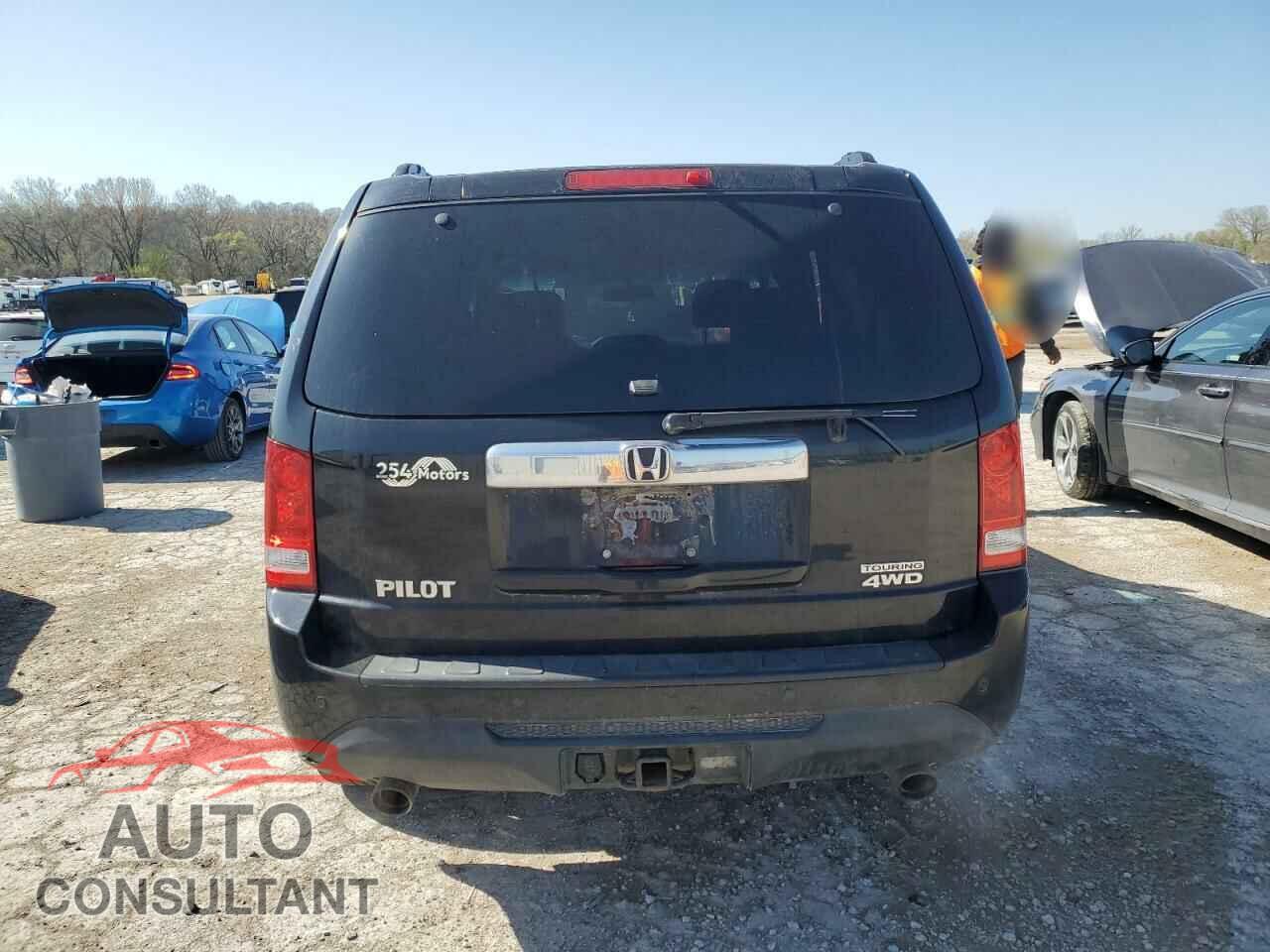 HONDA PILOT 2012 - 5FNYF4H98CB073070
